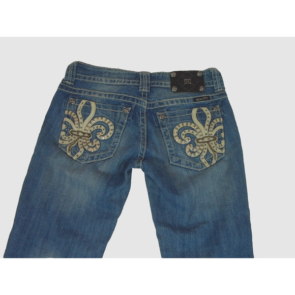 Miss Me‎ Jeans JP6048P5 Fleur De Lis Capri Rhinestone Jeans Medium Wash Size 27 - Picture 7 of 15